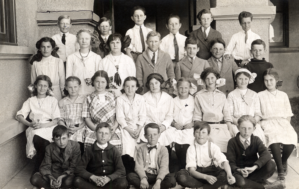 Mount Rose schoolchildren, ca. 1913