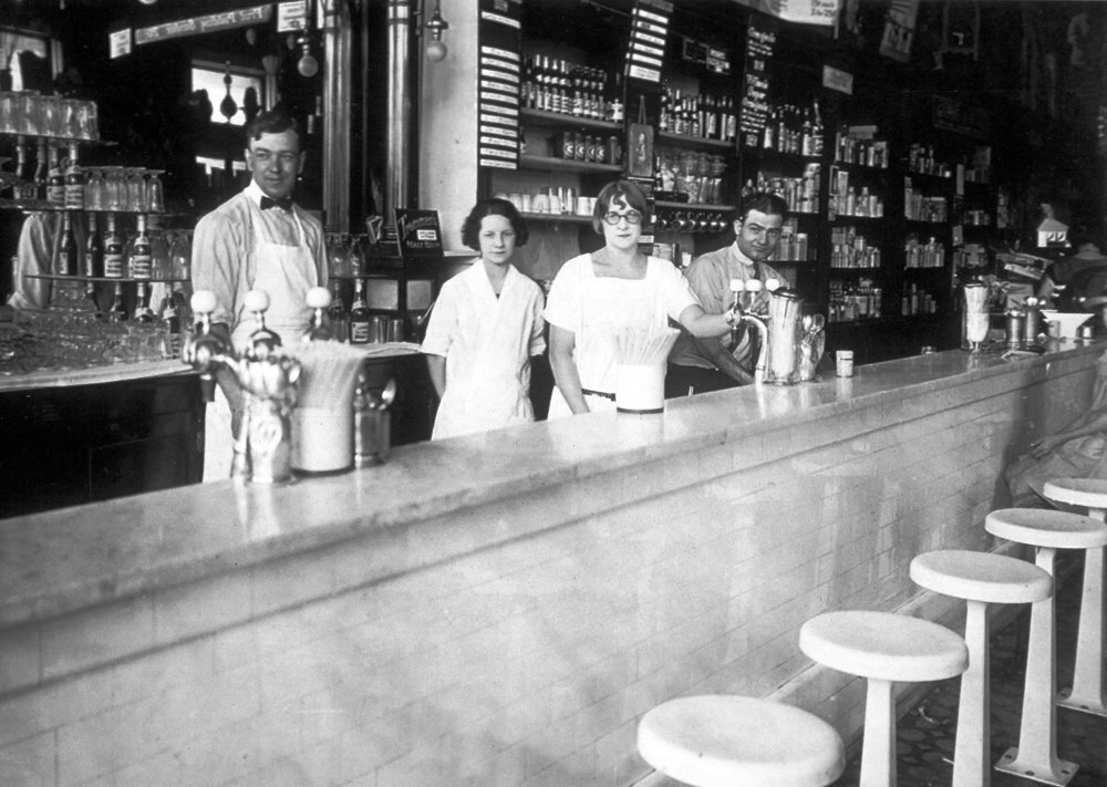 Wilson's Drug Store, 1925