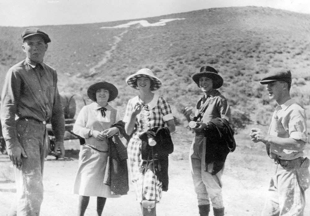 Frances Humphrey and friends painting the "N" on Peavine