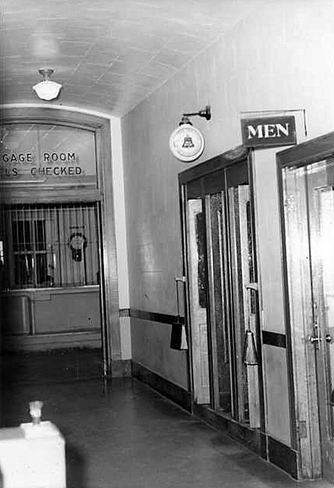 Phone booths, 1962