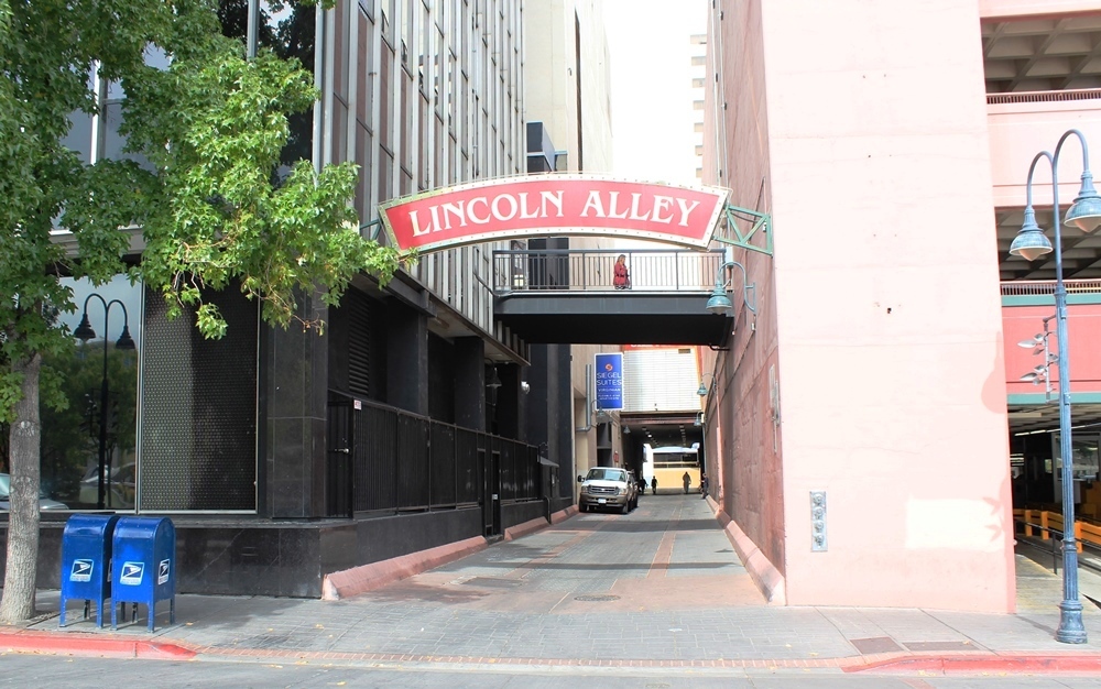 Lincoln Alley, 2016