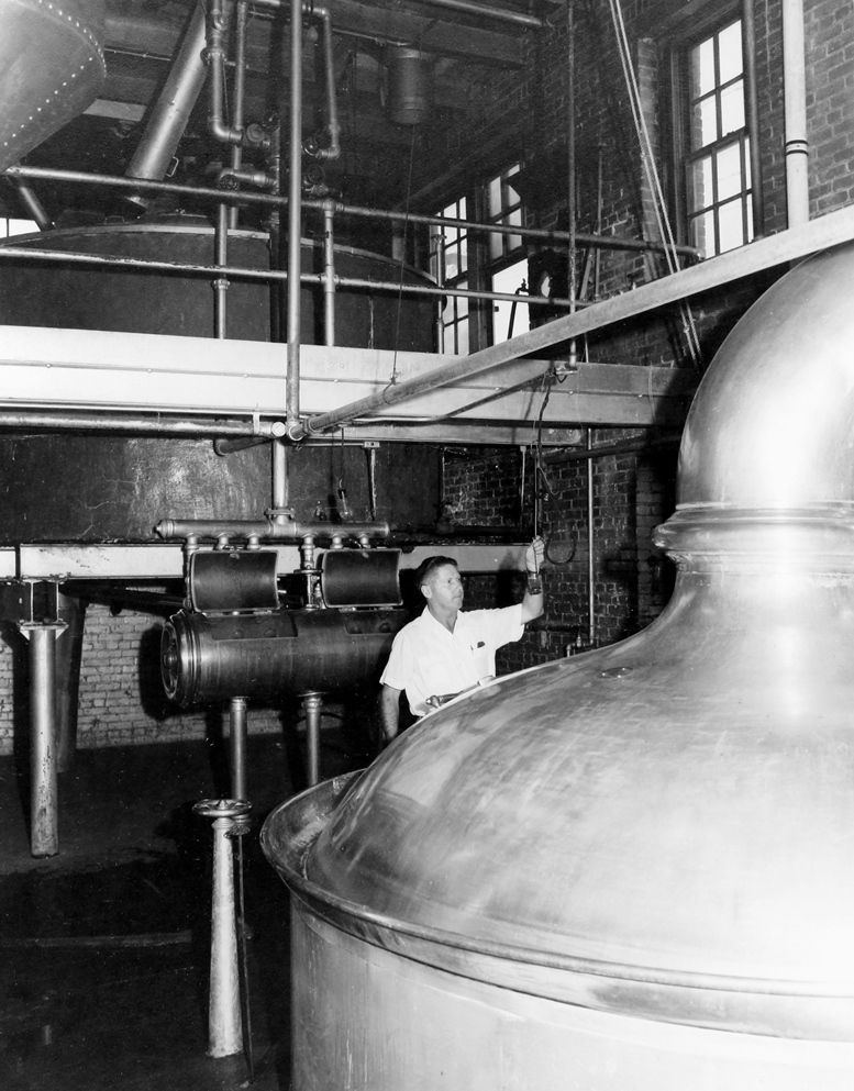 Monitoring temperature, 1950s