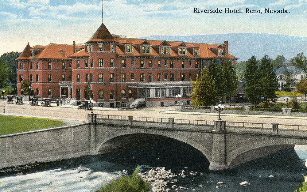 Riverside Hotel