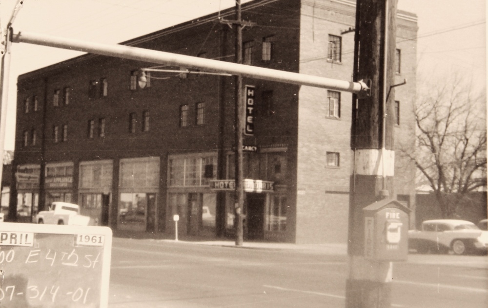 Morris Hotel, 1961