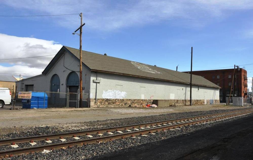 Shop building, 2011