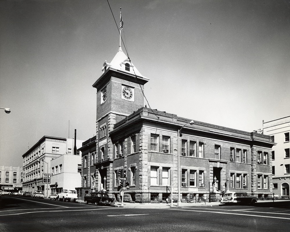 Reno's original City Hall at midcentury