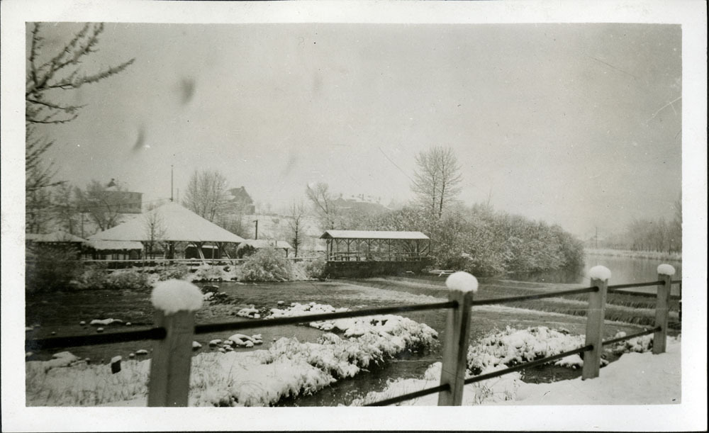 Covered in snow, 1916